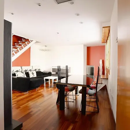 Atsalamanca Duplex Pior * Саламанка